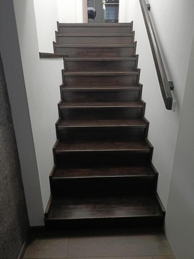 New Apartment Apartament Modern Recent Construit Modern Ujepitesu Tarsashazi Lakresz М'єркуря-Чук Екстер'єр фото