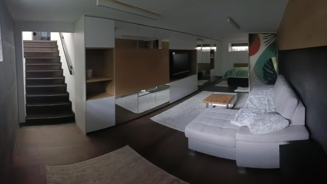 New Apartment Apartament Modern Recent Construit Modern Ujepitesu Tarsashazi Lakresz М'єркуря-Чук Екстер'єр фото