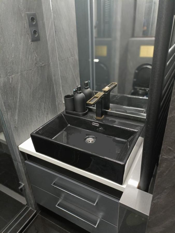 New Apartment Apartament Modern Recent Construit Modern Ujepitesu Tarsashazi Lakresz М'єркуря-Чук Екстер'єр фото